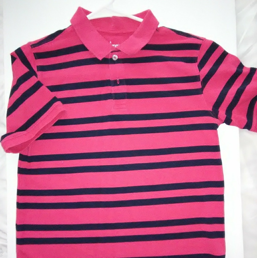 Polo style two button collar shirt